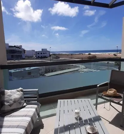 Nautilus Sea View Apartment *