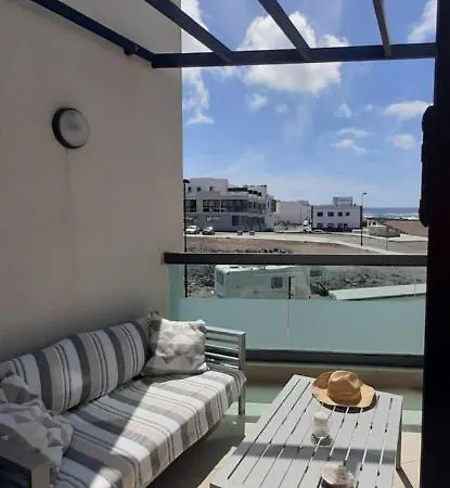 Nautilus Sea View Apartment *